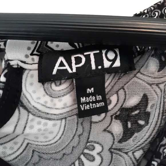 APT. 9 Dress 👗 - Picture 5 of 6